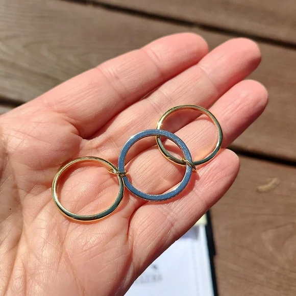 Multi Link Connected Rings - Picture 3 of 3